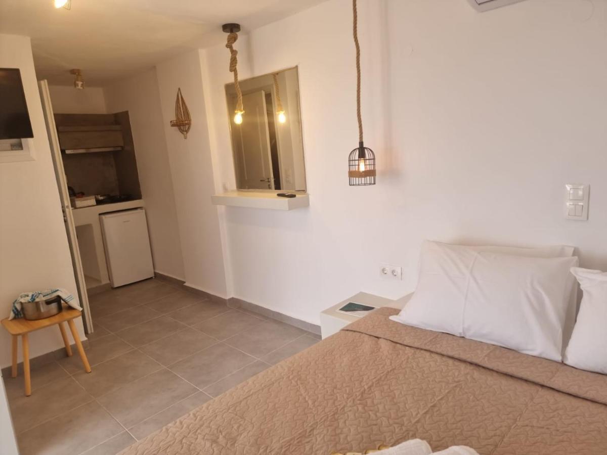 Joannes Vacation Rooms آداماس المظهر الخارجي الصورة