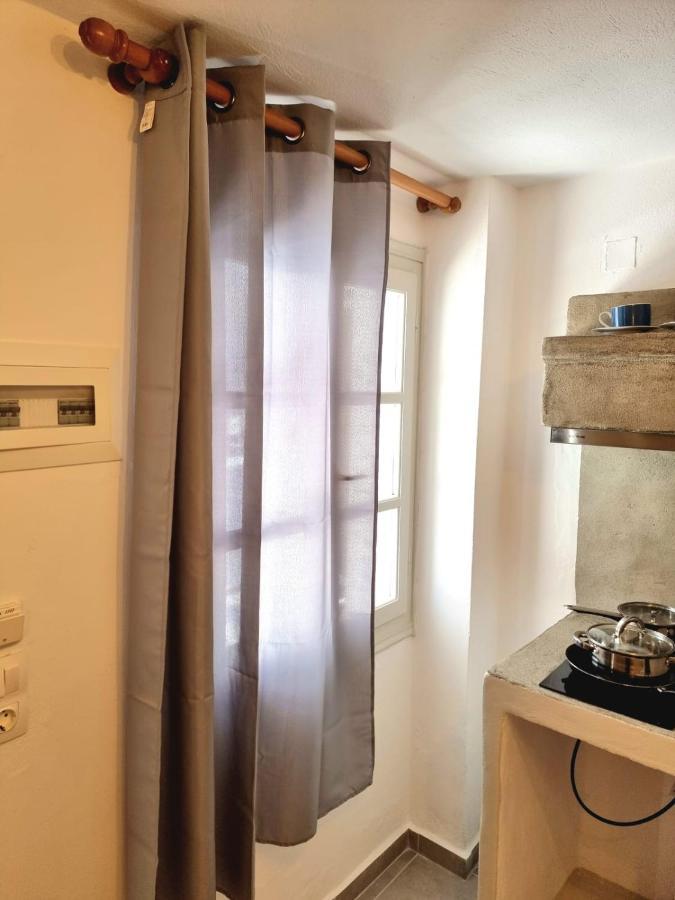 Joannes Vacation Rooms آداماس المظهر الخارجي الصورة
